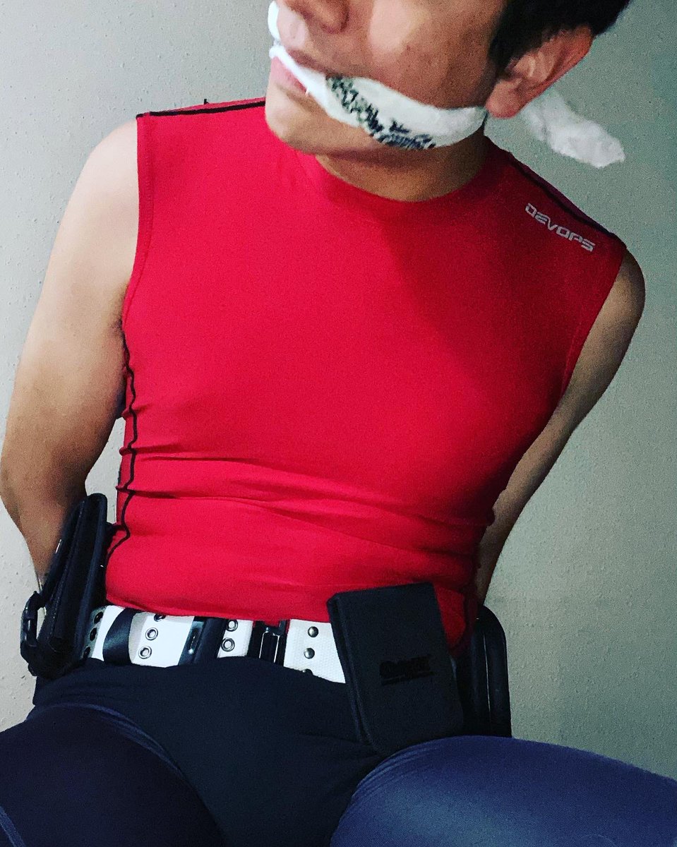 boywondergagged's tweet photo. Hero manage to get himself captured. The villain made sure to gag him. #superherobondage #menboundandgagged #superherofetish #superherocaptured #superheroboundandgagged #superherobondage #menbound #mengagged https://t.co/MAHAZUpsPj