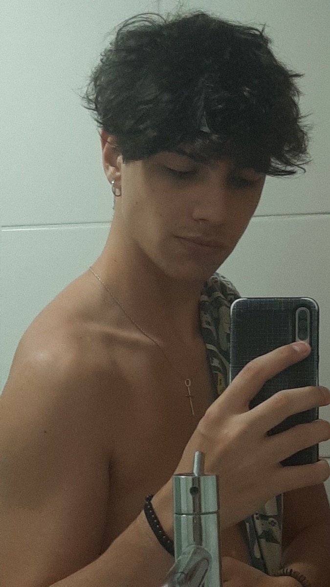 Junmid92's tweet photo. Algum mano ai pra brotheragem??
Mando fotinha pra quem der RT e curtir...
#PINTOAWARDS
#PINTOSAWARDS
#XOTAAWARDS
#BUCETAAWARDS
#RABAAWARDS https://t.co/qjytBxbIT6