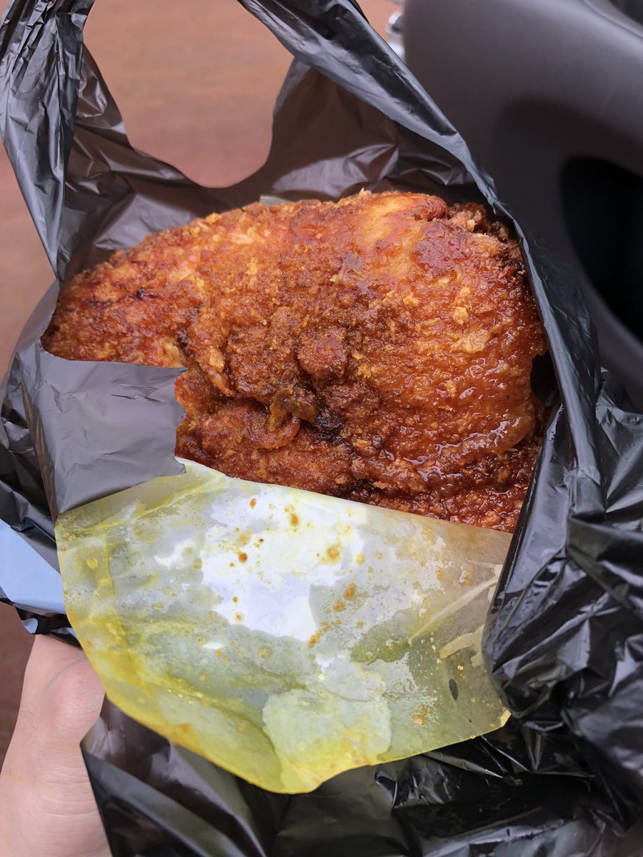 台湾唐揚げめちゃくちゃ大きかった(º﹃º`)
お腹が…ｼﾇ