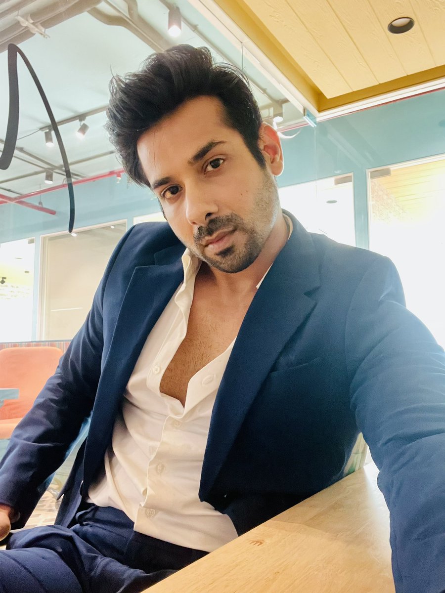 Rebooting…🤞🏼🤞🏼