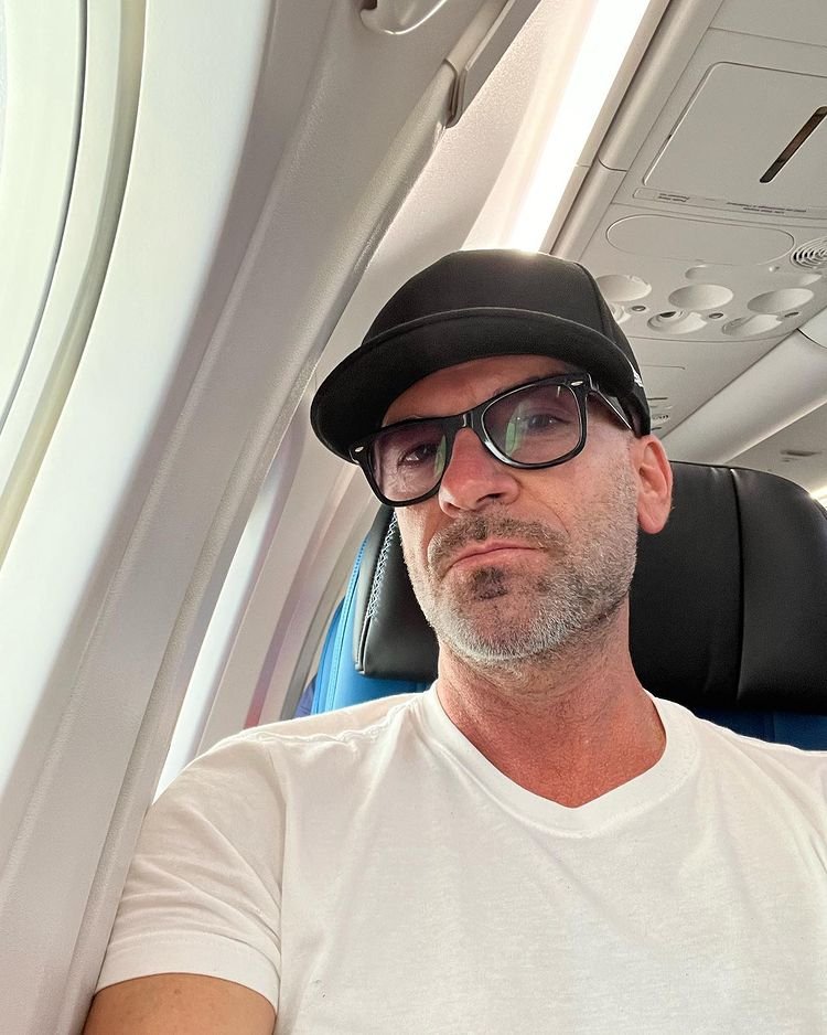 TMI_Uruguay's tweet photo. "Vegas Baby!!!
#StarTrek #StarTrekDiscovery" @alanvansprang
#ShadowFam #Alantine https://t.co/DdGG9Dl95B