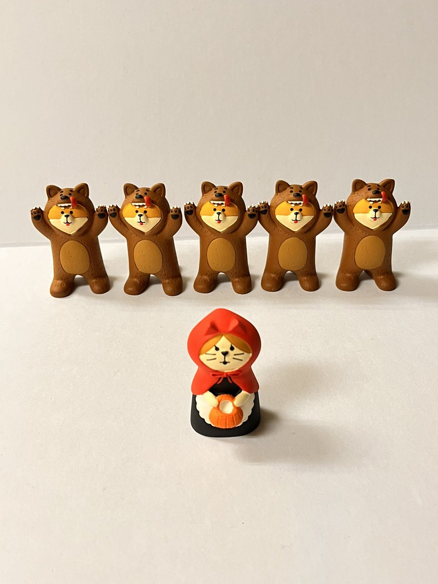 showado_panchan's tweet photo. #コンコンブル
#ハロウィン
#かぼちゃの王国
赤ずきんちゃんを狙っている
オオカミ達…
実は
オオカミの着ぐるみを着た
わんこ🐶さん達でしたー
ホッとしました〜😌
#デコレコーポレーション
#コンコンブルデコレ
#decole
#decoleconcombre https://t.co/W3wOirn8Ma