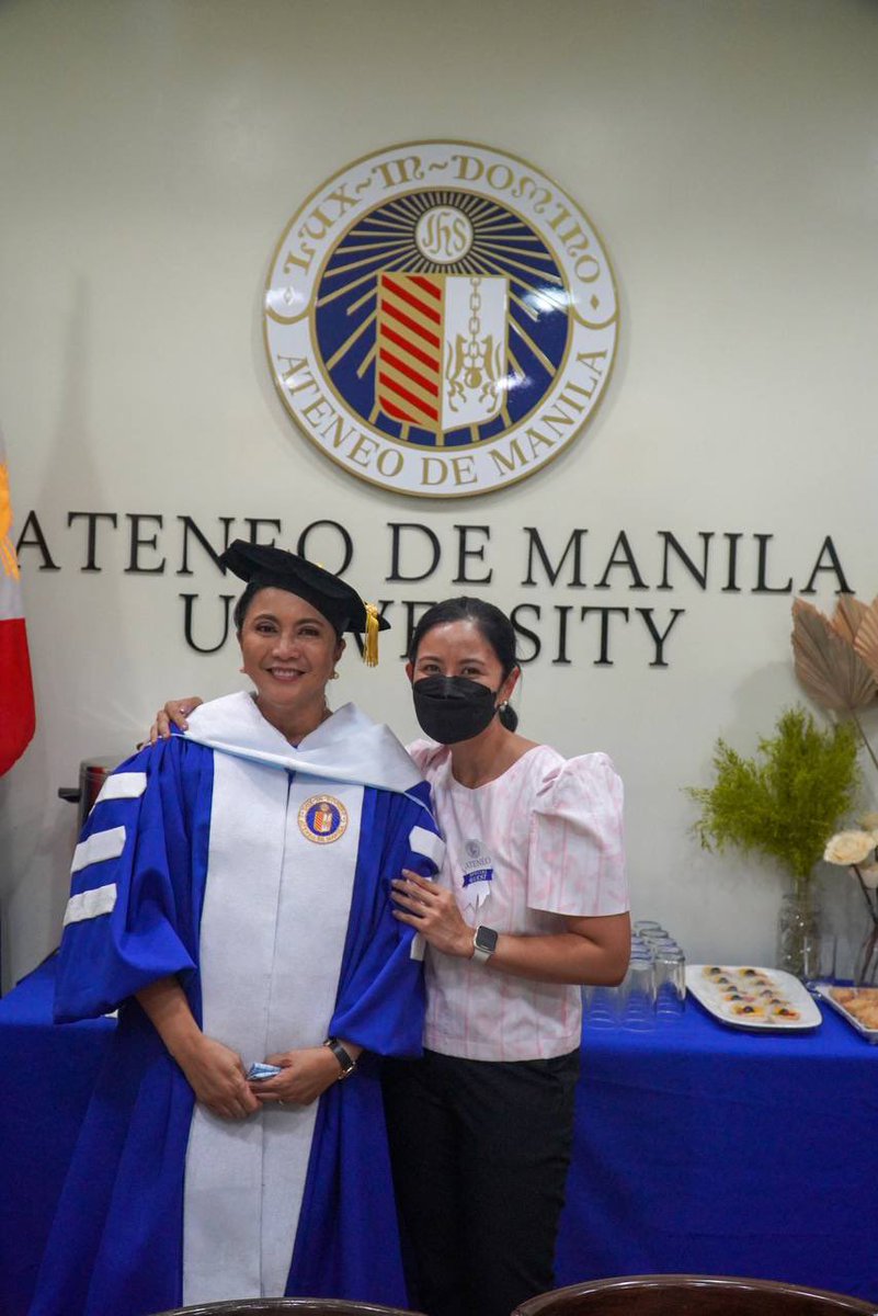 “[A]ng pagbaba, "down from the hill," ay bahagi lamang ng proseso tungo sa pinakamahalagang layunin: Ang pagpapatag ng burol para wala nang kailangang umakyat o bumaba.” — <a href="/lenirobredo/">Leni Robredo</a>, 8/27/2022