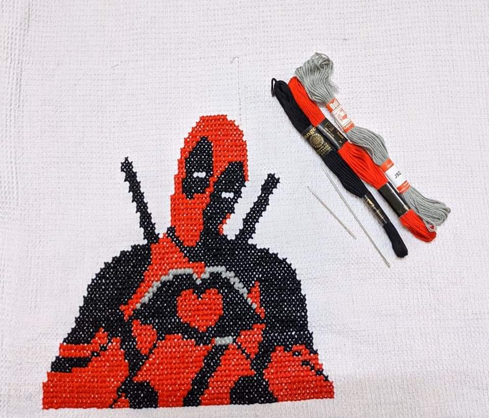 Snigdha0192's tweet photo. Love for embroidery. 
One of my favourite superheroes.
Feel the love ❤️
#CrossStitch 
#Deadpool
 @Marvel @MarvelStudios @VancityReynolds https://t.co/f6mM72APjM