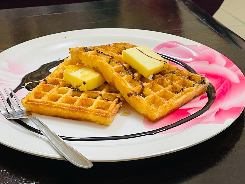 Life_For_Azad's tweet photo. And the spread is ready for the Princess @hedonistic_simp 😋❤️
#WaffleLove #DesiVideshiNashta
#BlackNectar https://t.co/W3zV6XYDpX