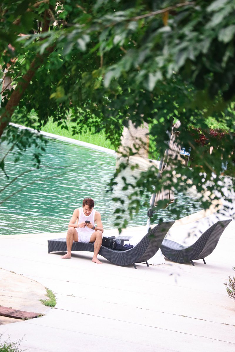 ennapa_pt's tweet photo. ถึงในใจเธอจะมีเขา แต่ในใจเรา..ไม่มีใครเลย 🤨
#ตรีชัยณรงค์
#ตรีชัยณรงค์แกรมมี่โกลด์
#treechainarong
#เขาใหญ่เขาใจ
⛰💚🍀 https://t.co/G3bdAIzgXy