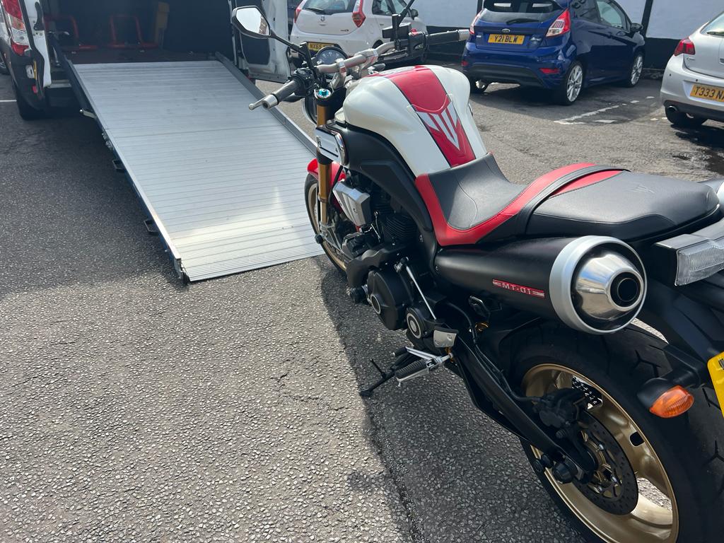 MoveMyBike's tweet photo. Some of the bikes that we've moved recently! 

#kawasaki #R1 #mt01 #virago #movemybike #motorcycletransport https://t.co/lKU0z252XH