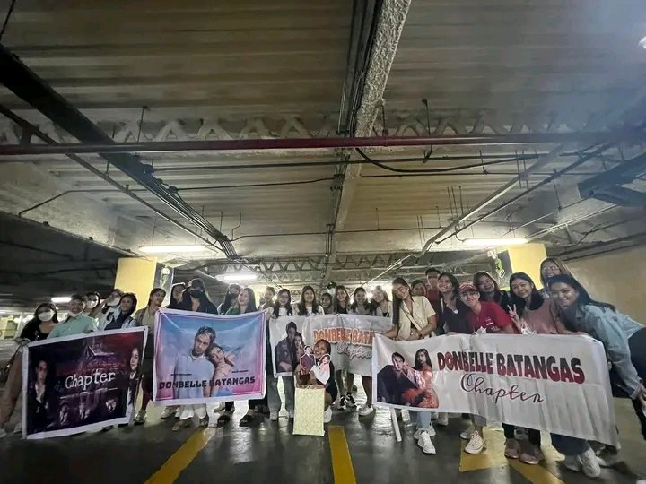 DonBelleBatngas's tweet photo. Finally, the Batangueños arrived safely! Can't wait to see you both @bellemariano02
and @donnypangilinan 🖤❤️ 

DONBELLE PHIHNOMENALConcert

#DonBelle
#DONNYnatingTheBigDome
#BELLElazingTheBigDome https://t.co/En1FmJAQEz