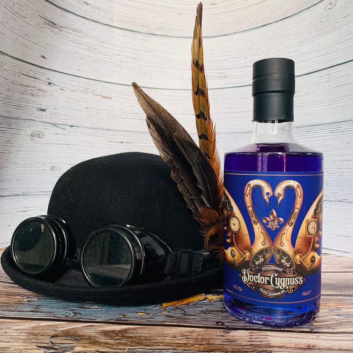 LN1Distillery's tweet photo. ✨ Steampunk ✨

It’s the season for Steampunk in Lincoln. This year we thought we’d have an extra celebration and launch a special edition gin. 

Introducing Doctor Cygnus’s Extraordinary Colour Changing Gin 🦢 

#spiritoflincoln #steampunk @AsylumSteampunk #magicgin https://t.co/0VIRGJ8C01