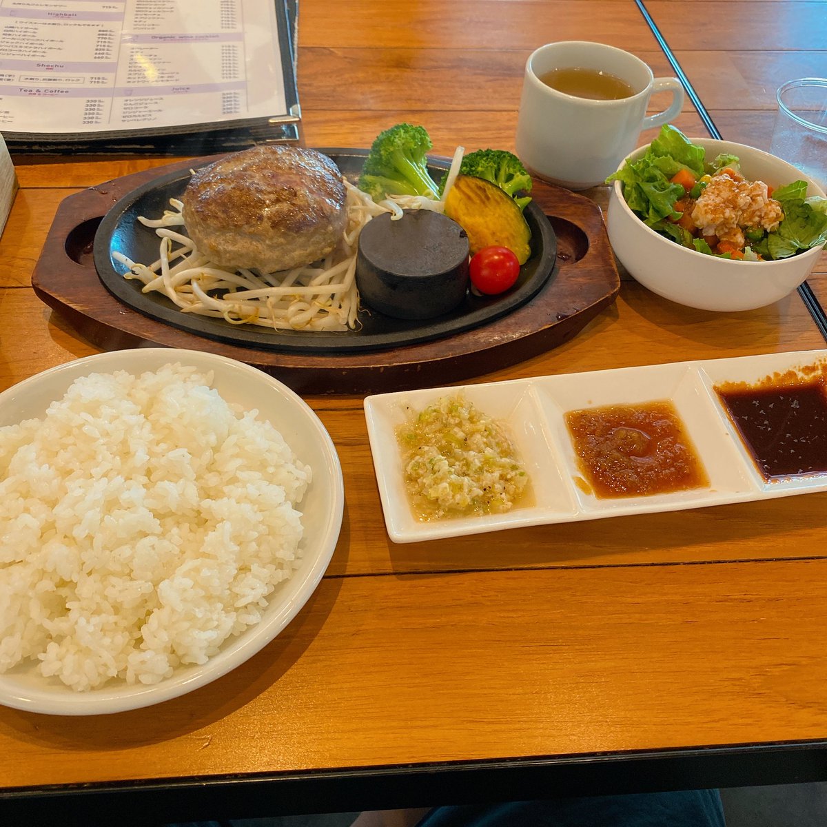原宿のゴールドジム行って脚を破壊してから渋谷の筋肉食堂行ってきた😋
化け物みたいなマッチョいたの感動した😂