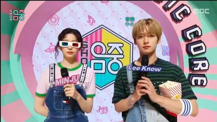 preppystay's tweet photo. #Mc_LeeKnow #LeeKnow #showshowshow https://t.co/TnkPsQxoGH