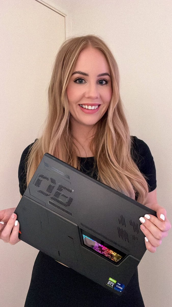 nalopia's tweet image. ✨GIVEAWAY✨
I am giving away one ROG Flow Z13 gaming laptop to my community! 🥰 

Exact same one I use with the #12thGen #IntelCore i9-12900H CPU which has been an absolute BEAST

🔄 RT tweet

😇 Follow me, @IntelANZ and @ASUSAU 

Winner drawn 10/09. ANZ residents only! #ad