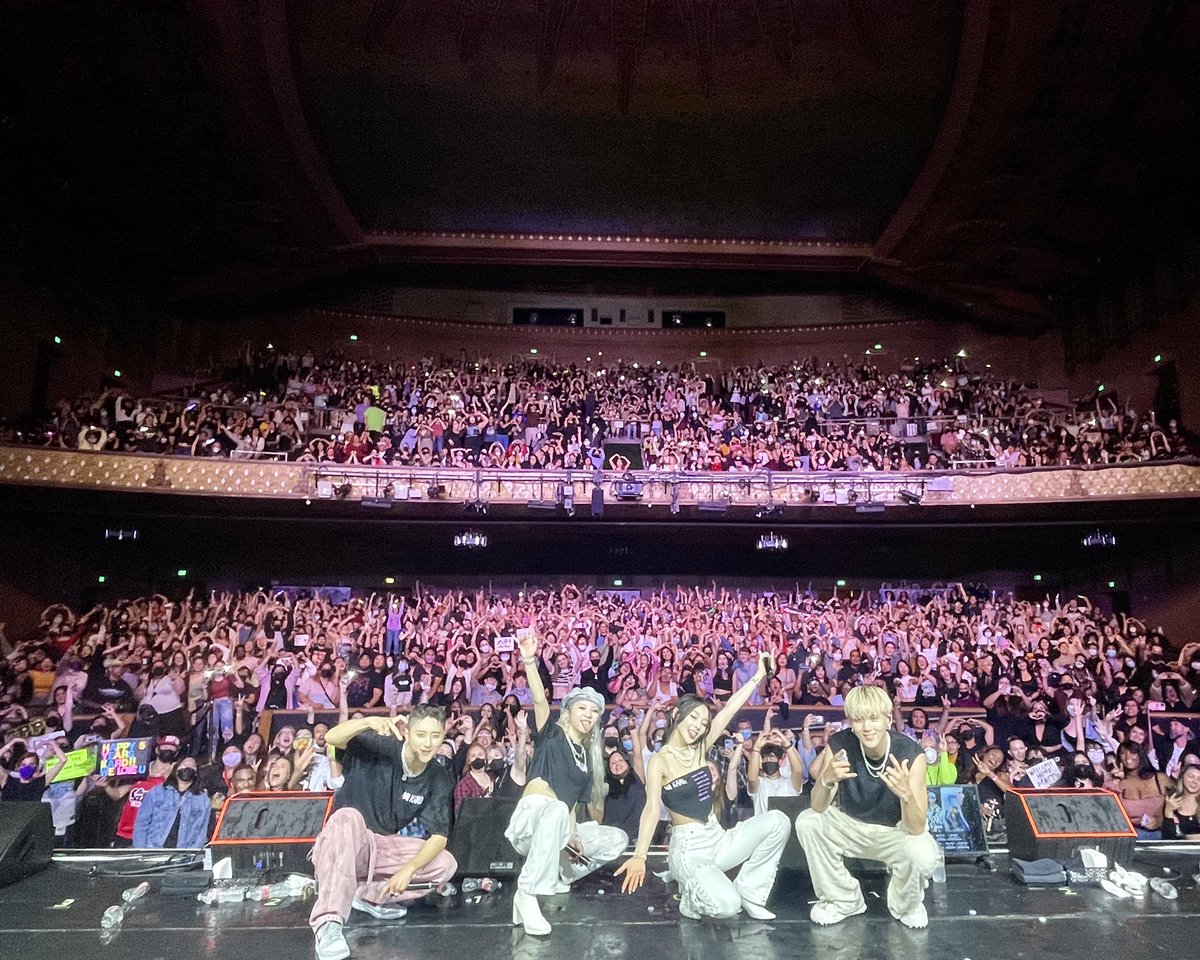 KARD_Official's tweet photo. [#KARD]
2022 WILD KARD in Los Angeles

#KARD #카드
#2022_WILD_KARD_IN_USA https://t.co/x6zzkn73os
