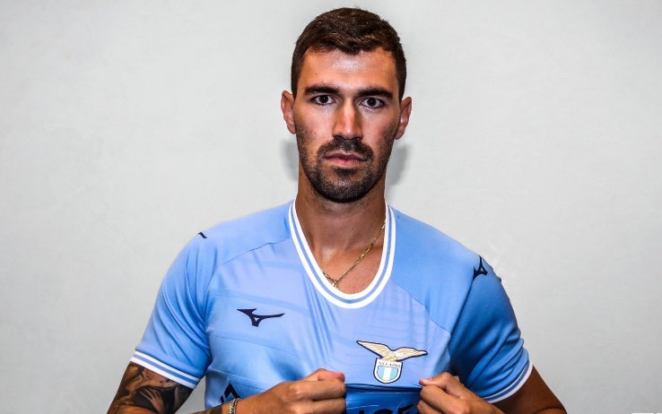 Ga811007's tweet photo. Lo dico senza timori dopo sole 3 partite di campionato: bravissimo il #gabarron ma la solidità difensiva della @OfficialSSLazio ha un nome e un cognome: Alessio #Romagnoli. Ministro della difesa. #Lazio #LazioInter https://t.co/M9lDfgt2hA