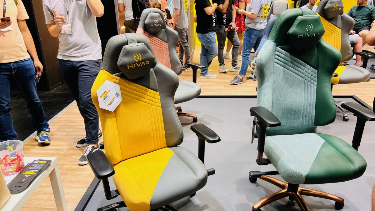 cowcotland's tweet photo. #Gamescom2022 : #HIVAR propose des sièges #Gaming au design sympa et personnalisable https://t.co/MwRsbZMlMQ https://t.co/TNx7kJziVT