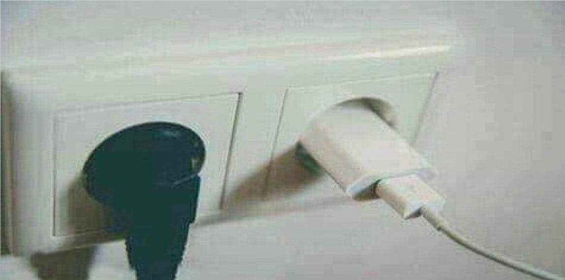 Prize boşa takılı fişler Türkiye'deki toplam elektriğin %5'ini tüketiyor. Millet olarak her ay ortalama 60 milyon TL'yi çöpe atıyoruz.

Daha fazla kişinin görmesini sağlamak için Retweetlemeyi unutmayalım.