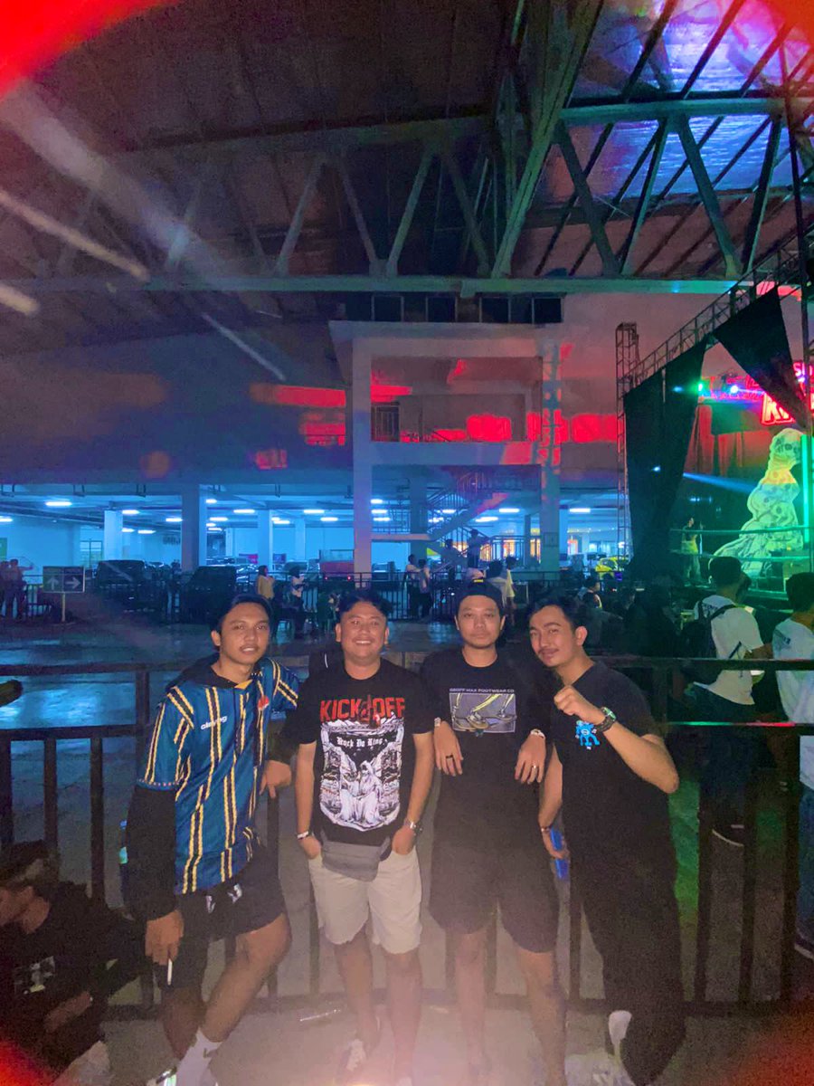 Ejaak24's tweet photo. Foto kok gatau siap jnck 🙄
#KickOff3 https://t.co/zb54dQOsyu