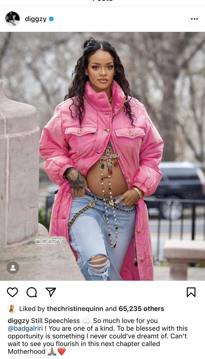 lish1t's tweet photo. Same photographer that did RIHANNA’S pregnancy announcement ??? Wow she’s BIG big 😩😩😩 #LoveIsland https://t.co/xzte4kXnIf