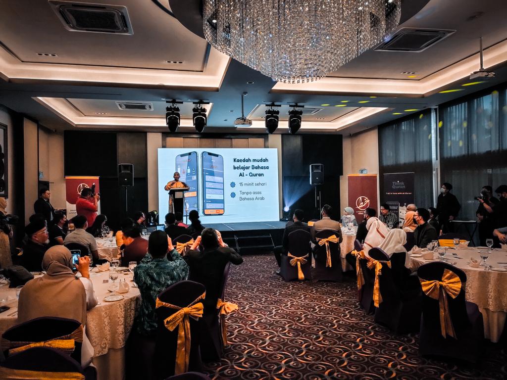 PaliShockcan's tweet photo. #CKTitanium
#NFT #Cryptokhat #OpenSeaNFT
@Thecryptokhat https://t.co/ykPgmHEazK