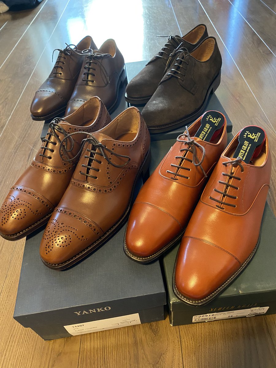 yamakashiyakas1's tweet photo. 久しぶりに靴を購入👞
ヤンコ3足👞👞👞にスコッチ1足👞
お値段は爆安すぎて秘密🤣
#スコッチグレイン
#yanco https://t.co/vditKoo1BN
