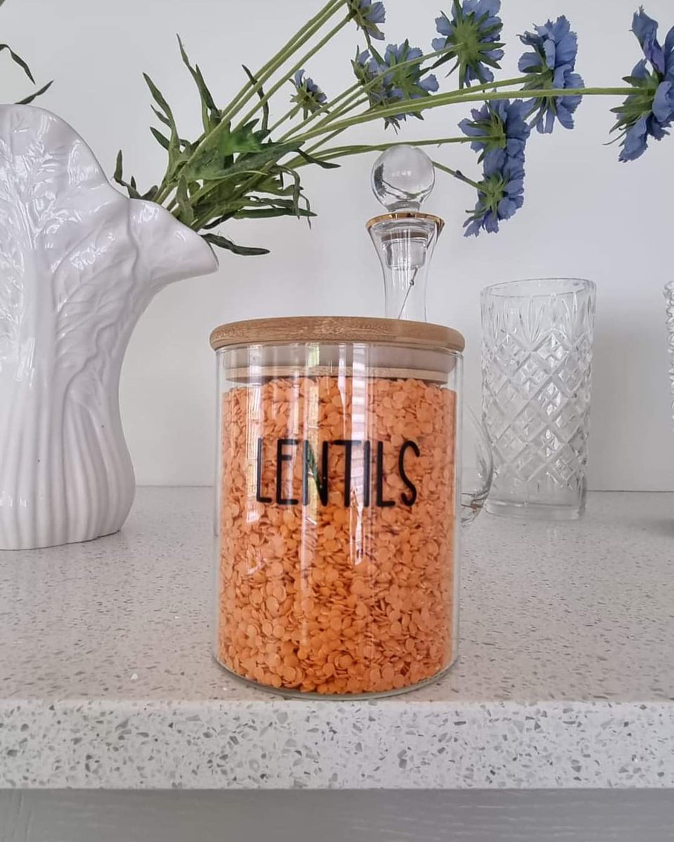 Littlelabelhouz's tweet photo. Now that school is back, it’s the perfect time to get organised again, anyone else with me? 

https://t.co/m2jPo9GTqC 

#pantrylabels #organisationlabels #larderlabels #personalisedlabels #littlelabelhous #UKGiftHour #ukgiftam #shopindie https://t.co/wZRo89nSHW