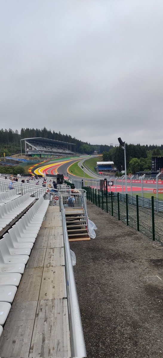 Cliblucon's tweet photo. Ready for day 2 #spaf1 #F1 https://t.co/V7mhaxezaG