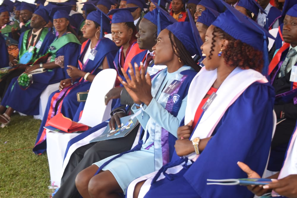 CavendishUg's tweet photo. Total Excitement at Cavendish University’s 11th Graduation! CUU #congratulates our Class of 2022 for defying the odds and emerging victorious.

We are proud of you for making it and wish you the best the world has to offer!
#CUUClassOf2022 
#CUU11thGraduation https://t.co/nDD7LMoihq