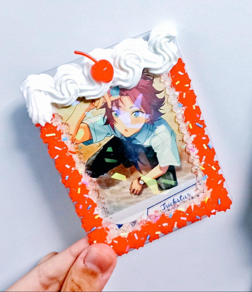 libihandicraft's tweet photo. 체리 소다탑꾸 🤍❤
0.45

데코덴 탑꾸 커미션 메론소다 탑꾸 파샤 웨하스카드 메탈카드 폴라 슈발츠 클리어카드 https://t.co/IkCPbHFroc