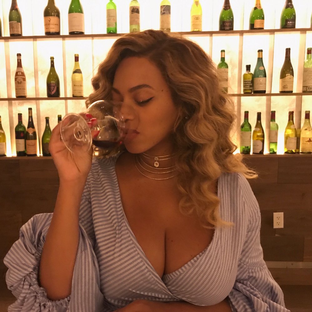 thiquessance's tweet photo. Slowly you'll realise Virgo's Groove is one of the best songs Beyoncé ever recorded. https://t.co/BT94Undti9