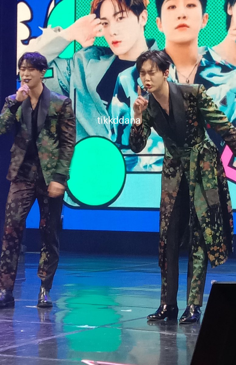 sanha tuh aslinya kyk orang gede bukan bayi 😭😭😭 
LUCUUU BGT MAU SANHAAA