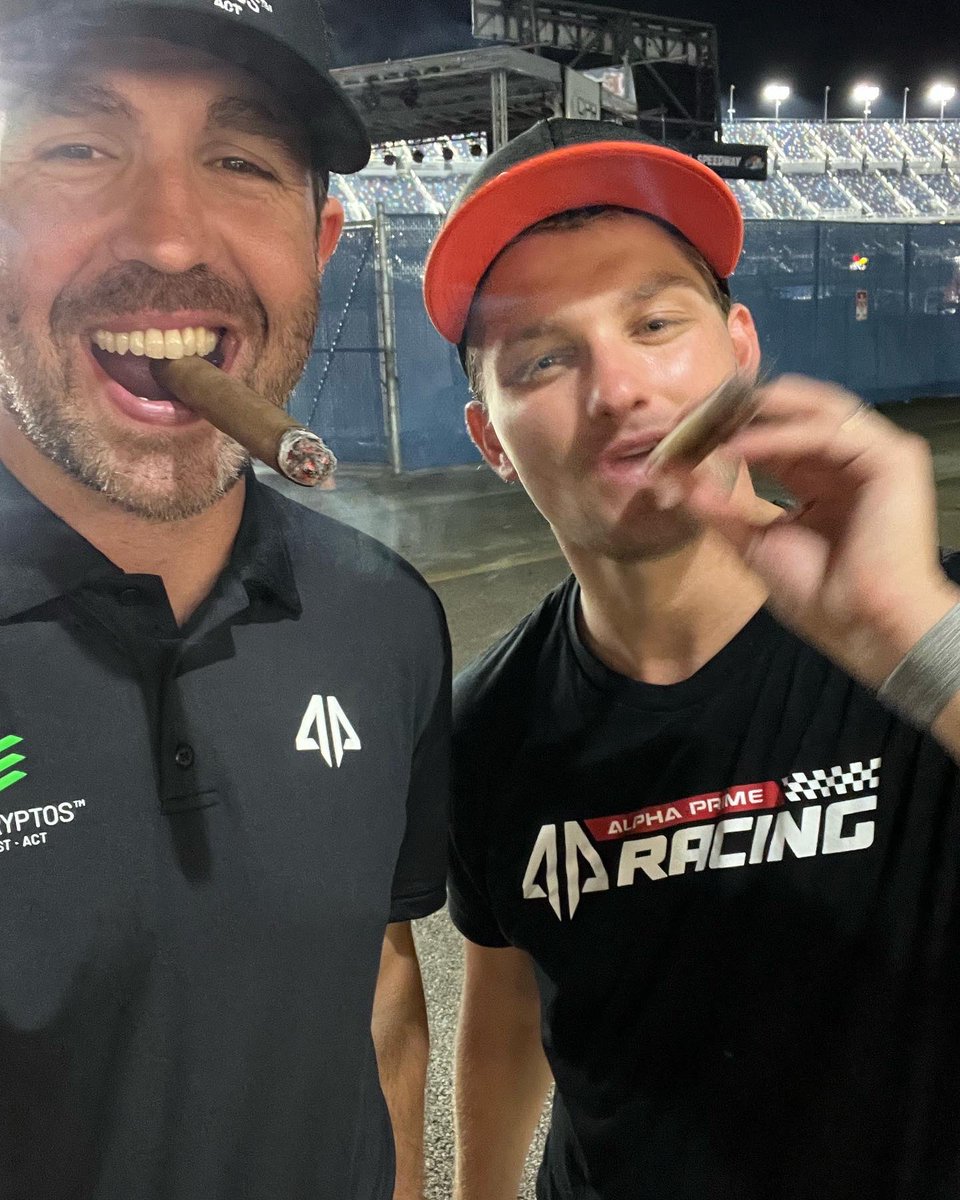 Tommy Joe Martins tweet media