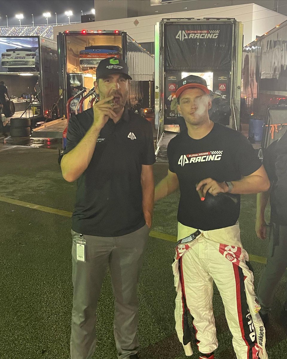 Tommy Joe Martins tweet media