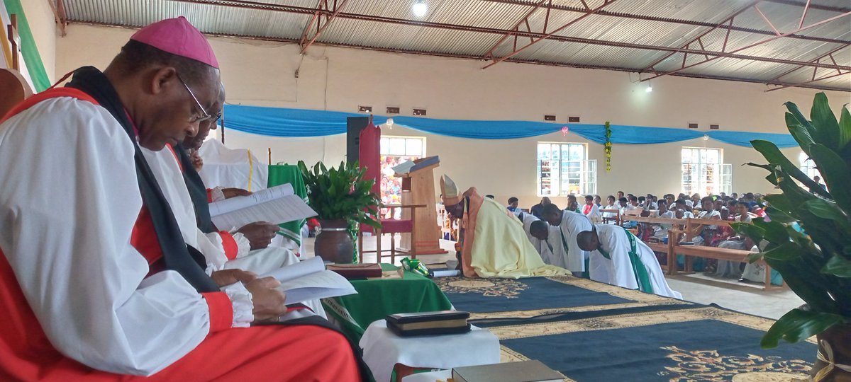 Province of the Anglican Church of Burundi tweet media