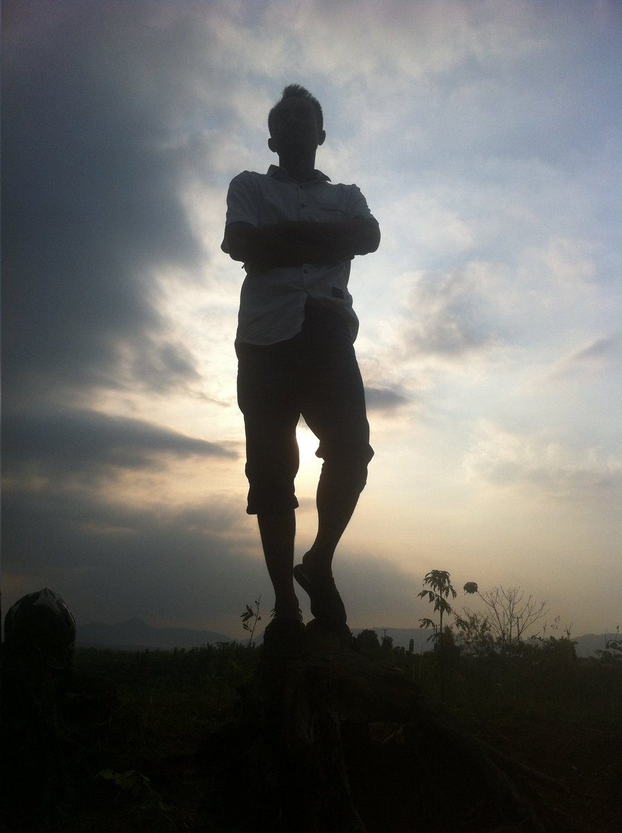 HalimGhafar's tweet photo. di batas senja 2016 https://t.co/zzImRfNy3t