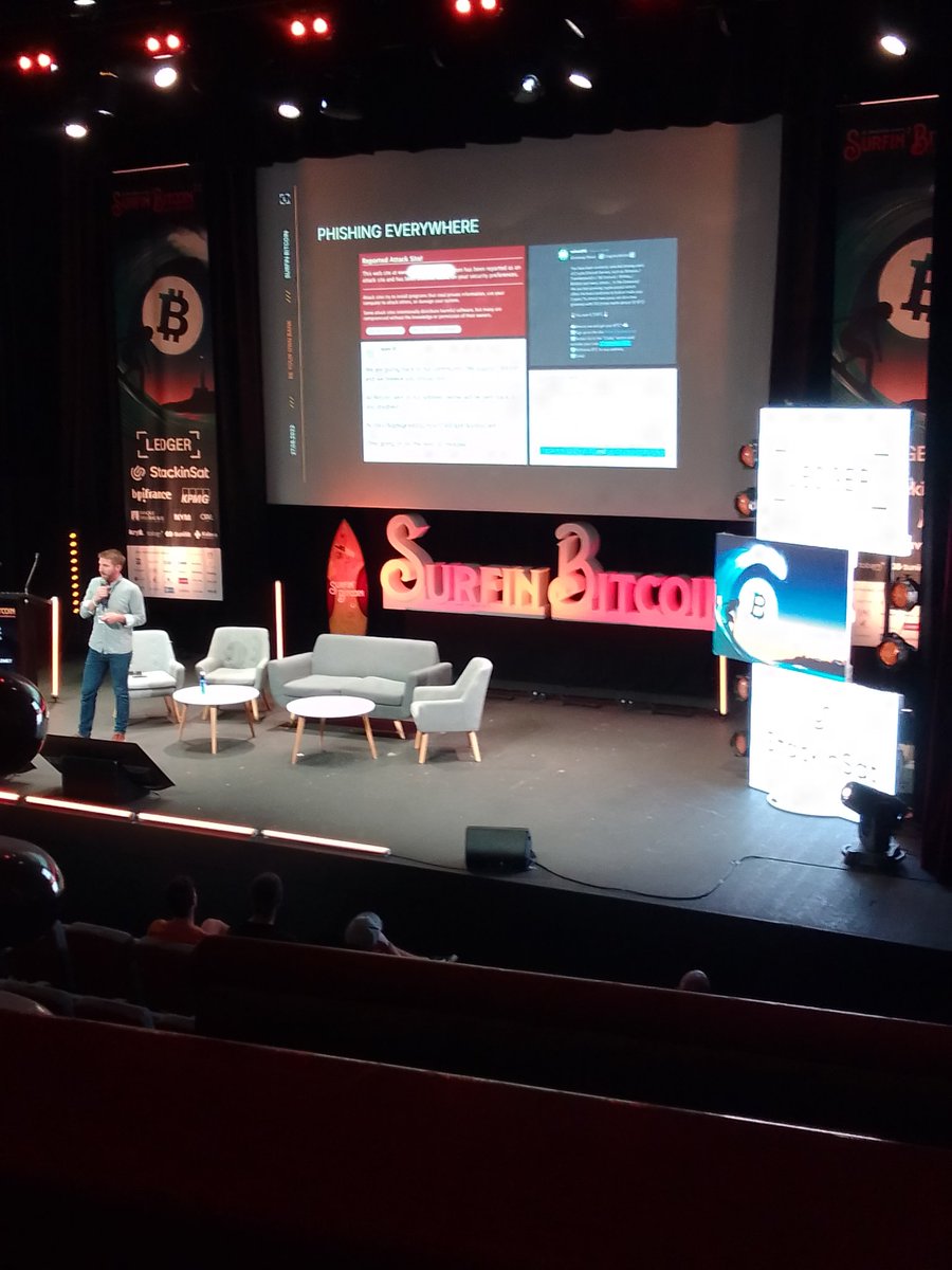 SurfinBitcoin's tweet photo. 🔔[PROCHAINE KEYNOTE] Salle @Ledger
Bitcoin : “Be your own bank” pourquoi et comment ?

Intervenant : @P3b7_ CTO chez @Ledger

#SurfinBitcoin22 #ConferenceDays #Keynote https://t.co/NakCXVCh2E