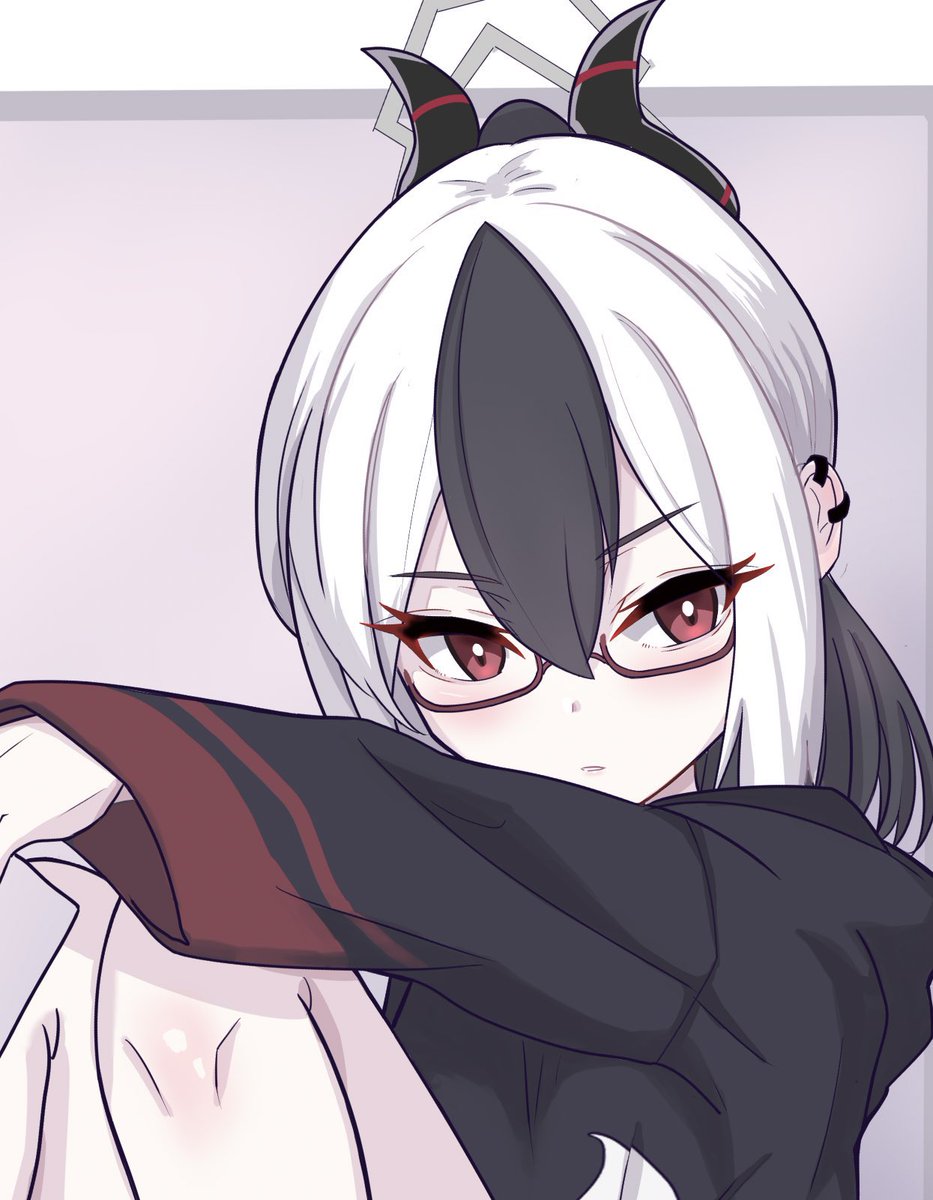 鬼方カヨコ(ブルアカ) 「#今月描いた絵を晒そう 」|伊富緑色　サンアカ2 No.3お疲れ様でした。のイラスト