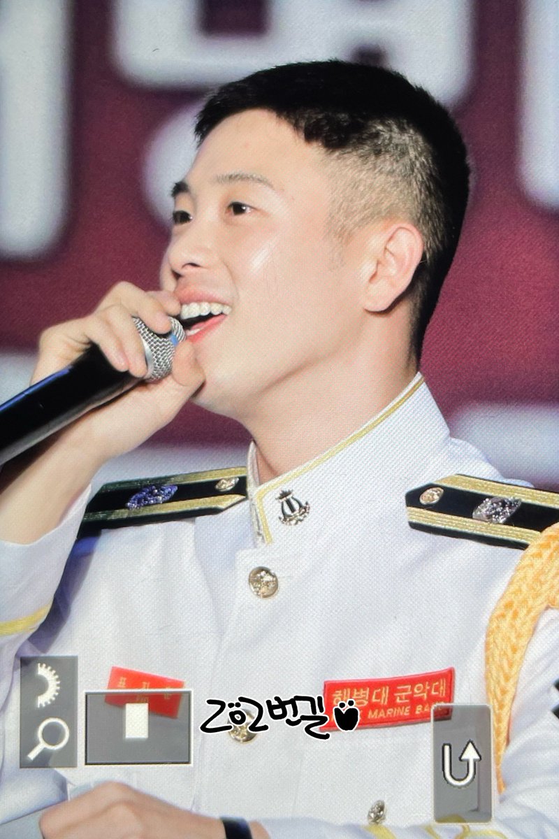 pyojihoonkr's tweet photo. 220827 #피오 #표지훈 https://t.co/O8YMgh6eUc