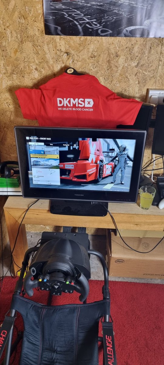 d_edwardsracing's tweet photo. About to go live 2 hr truck race at the Nurburgring @DKMS_uk #swabtember #bloodcancer https://t.co/duMswc3cTY
