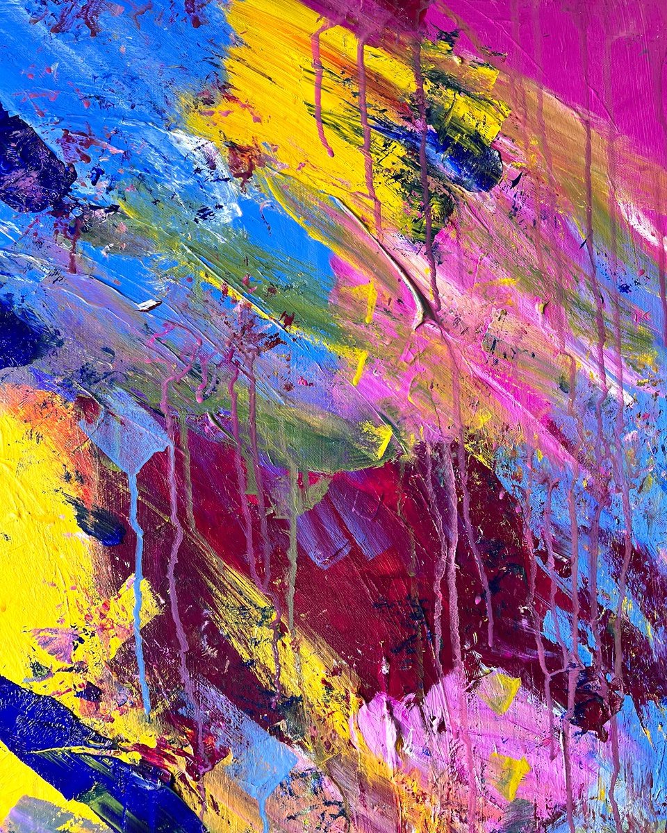 PatternAbstract's tweet image. Happy Bank Holiday Weekend😎☀️
I’ve just made a new painting this morning😜It has got a more expressive style than the others in the living room. I combined different colours with mixed techniques, various brush sizes &amp;amp; palette knives that created an interesting effect😊#abstract