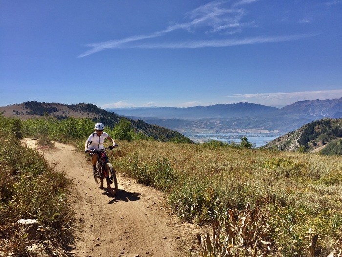 SkiUtah's tweet photo. Utah's best mountain bike rides paired with tasty dining spots along the Wasatch Front.

Ride &amp; Dine --> https://t.co/j81nphBbPn https://t.co/LPTUmHQ6wa