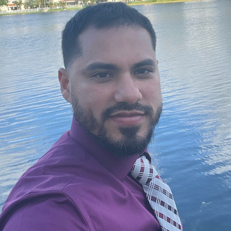 ComfortIF's tweet image. And the office #MVP for the month of July is Gabriel Guevara from the #contracting department! We're proud to have you on our team, Gabriel!

#ComfortInsurance #CoveredWithComfort #Dedication #Celebration