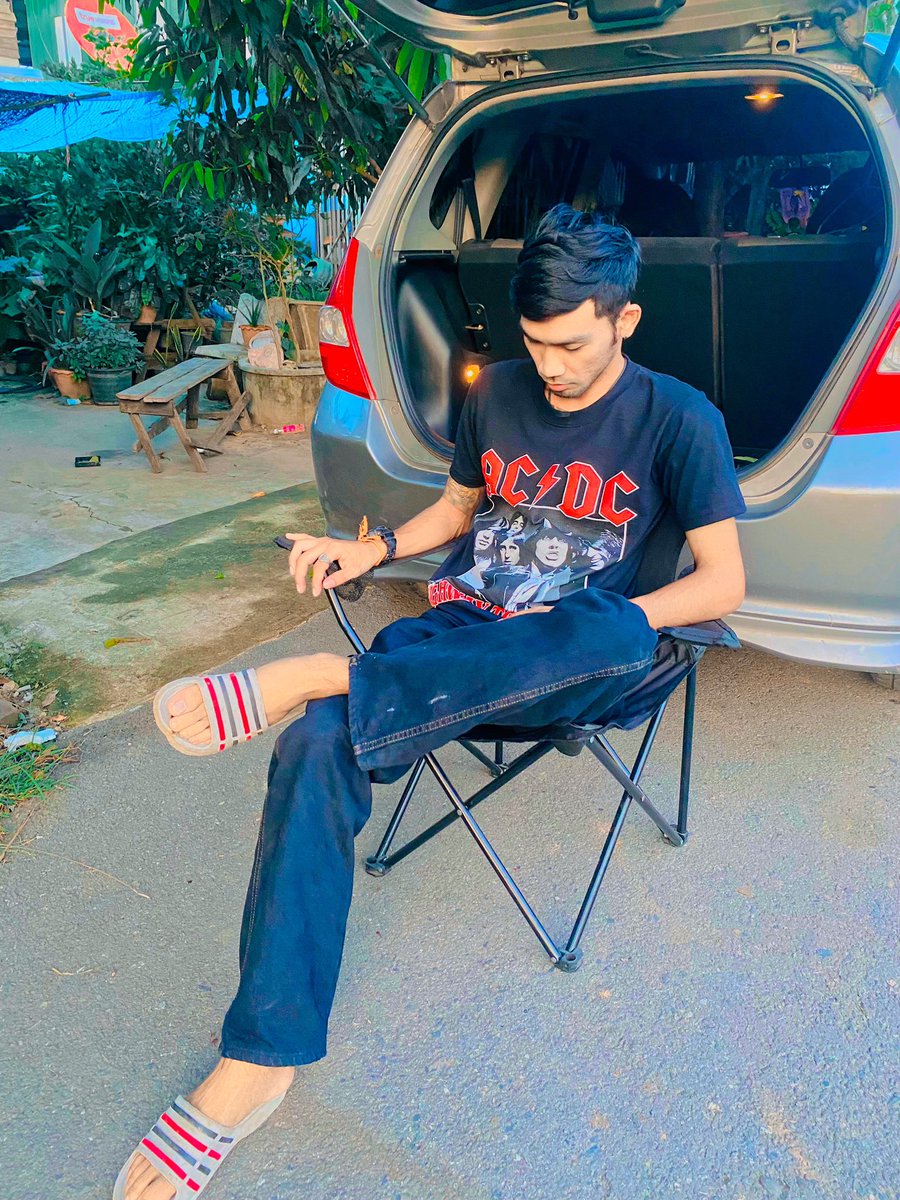 JTeeanan's tweet photo. อยู่ในมุมที่ตัวเองมี ความสุขก็พอแล้ว  อ่างทอง นัดได้ น๊ะ  👌👌 https://t.co/eY29DEE3Rm