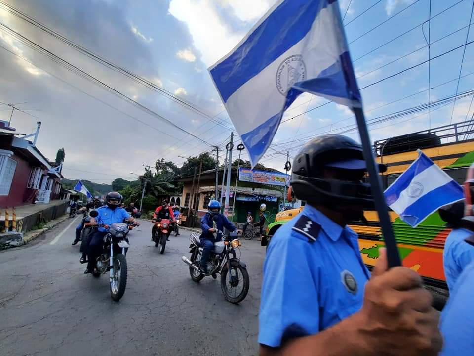 Masatepe, Masaya

Militantes Sandinista de la ciudad; Conmemoran con diana y caravana la gesta heroica Pancasan Heroico

#UnidosEnVictorias 
#PatriaBenditaYLibre
