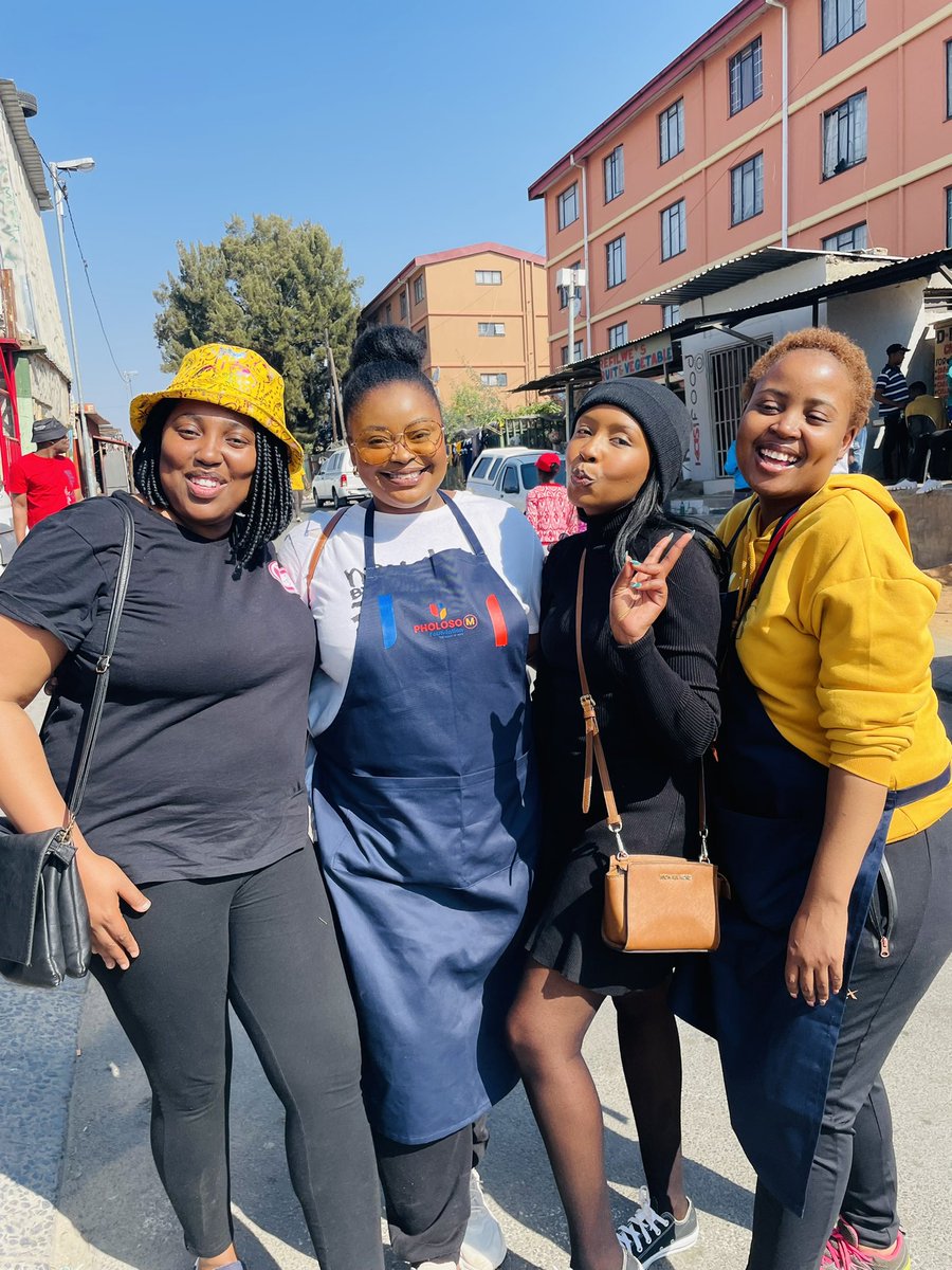 AfriTumic's tweet photo. It was a good day… #pholosoMFoundation https://t.co/FbyiHKHxhu
