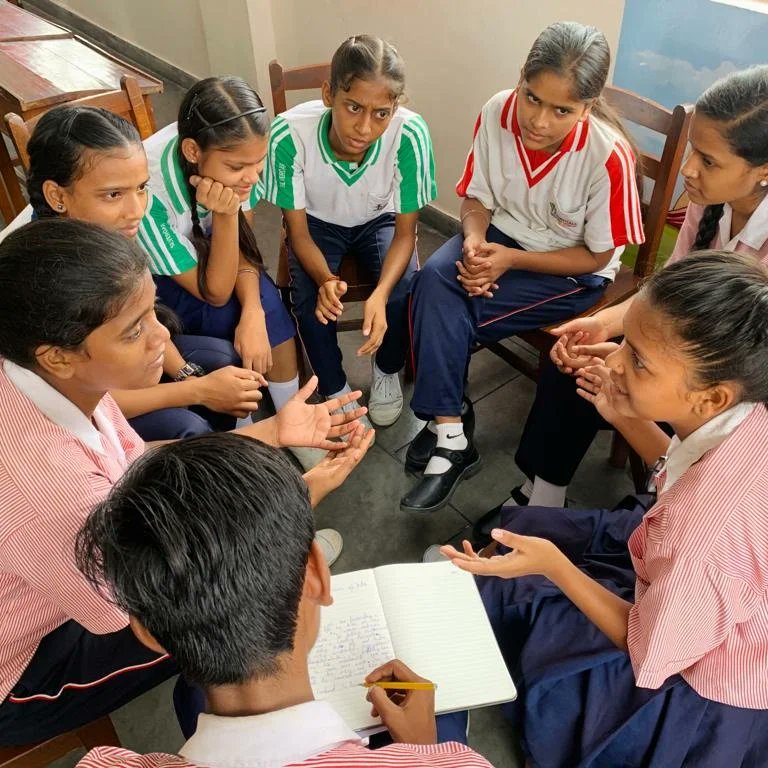 shef_org's tweet image. Equality begins at home!

Here's a glimpse of our #PrernaGirlsSchool's #EnglishAccessProgram, showcasing #Genderequality in #domesticwork through poster presentation,critical dialogues, group discussions, script writing and drama.

@monafoundation  

 #girlseducation #USEmbassy