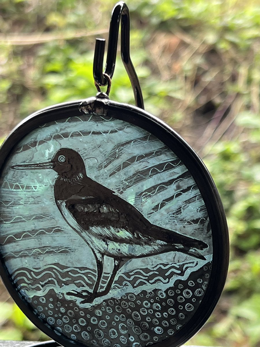 CreativeBCuk's tweet photo. The amount of absolute nature loveliness happening @_RiversideHouse #Stourbridge this weekend is 💚

CBC with funding from @dudleymbc + supported by @colabdudley is helping to support free glass workshops all weekend! #SummerOfCreativity https://t.co/cvNZX9PQf9