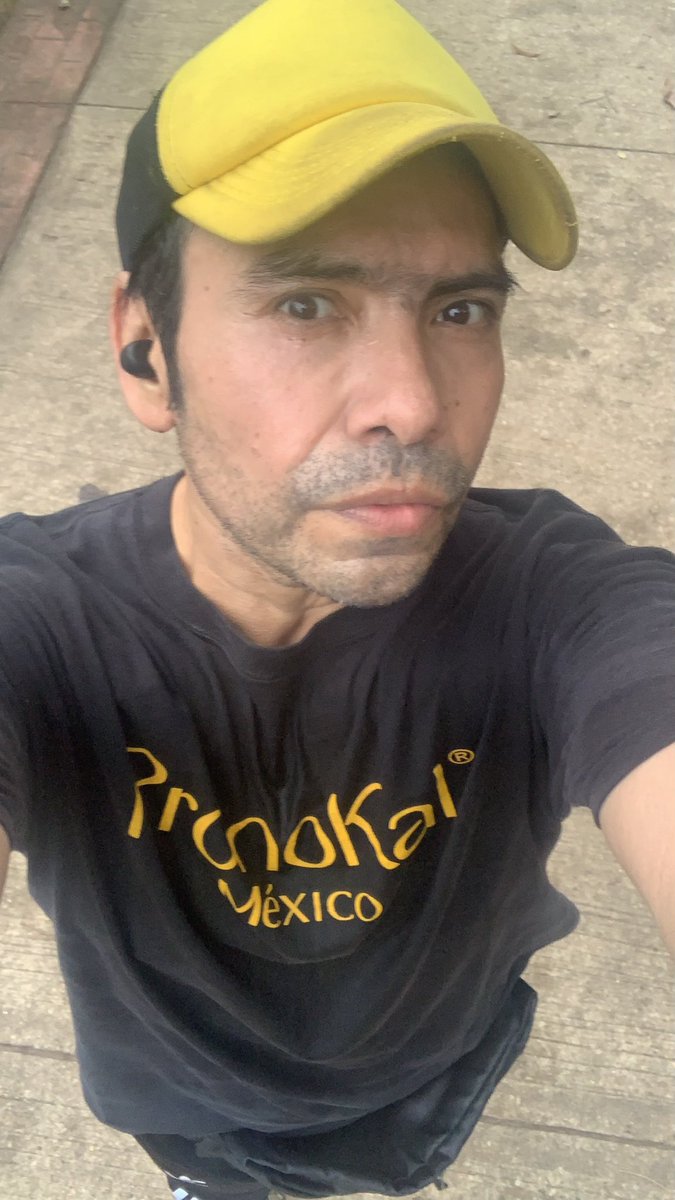 suarcus's tweet photo. Acciones pequeñas para grandes cambios .. #activate #visualizate #entrena salieron los kilómetros señores 🏃🏻🏃🏻 buena trotada #constante ᔕᗩᗷᗩᗪᗩᗷᗩ somos nuestra propia versión; mañana será otro capítulo .. @ManicomioRunner @CanalRunning @ComuniRunners @FenixRun_Mexico https://t.co/FxqwSvN67i