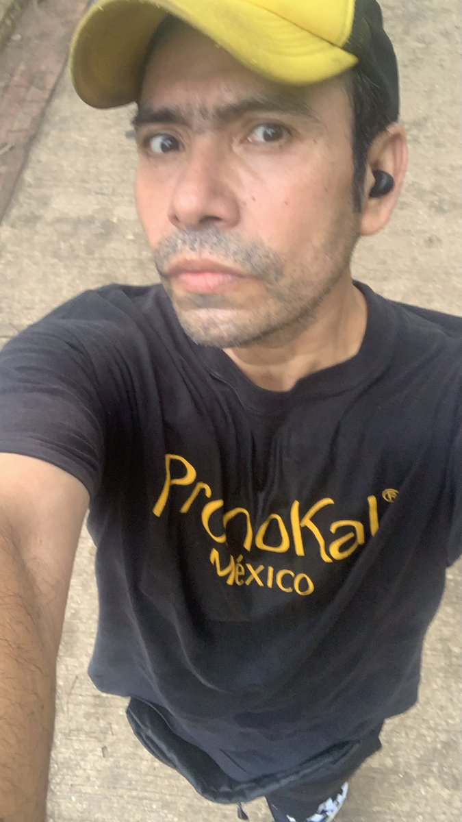 suarcus's tweet photo. Acciones pequeñas para grandes cambios .. #activate #visualizate #entrena salieron los kilómetros señores 🏃🏻🏃🏻 buena trotada #constante ᔕᗩᗷᗩᗪᗩᗷᗩ somos nuestra propia versión; mañana será otro capítulo .. @ManicomioRunner @CanalRunning @ComuniRunners @FenixRun_Mexico https://t.co/FxqwSvN67i