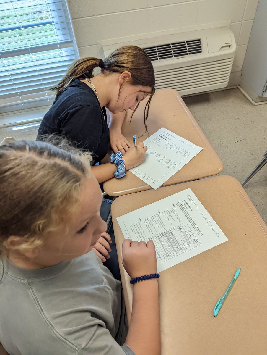 Ashley Watts tweet media