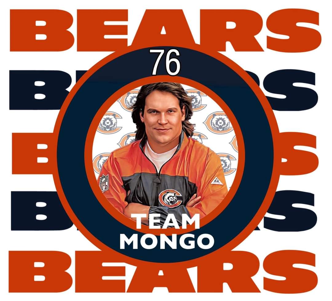SherriBB33's tweet photo. Saw this on a #ChicagoBears fb page last nt & absolutely love this of my heartthrob.❤ This is the look I'll always remember him by. He deserves to be in #HOF #TeamMongo #SteveMcMichael #BearsFanForLife #85Bears https://t.co/k3gwrTbC41